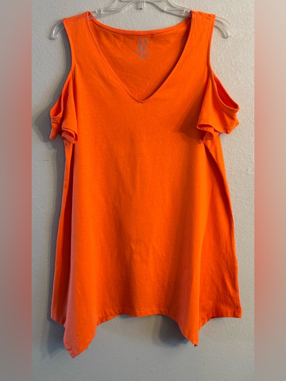 New York & Company Women’s Orange Cold-Shoulder V-Neck Tunic Size Medium Top